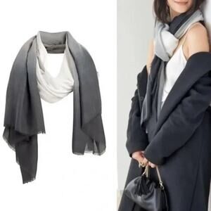 NIP! Carly Cushnie Luxury Grey Horizon Ombre Oversized Scarf